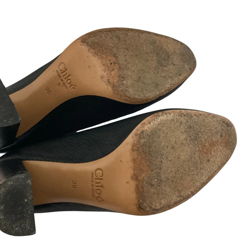 Chloe Leather Pumps - Image 10
